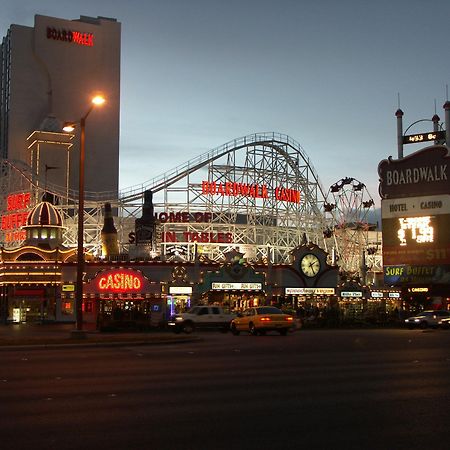 Boardwalk Hotel And Casino Las Vegas Exterior photo