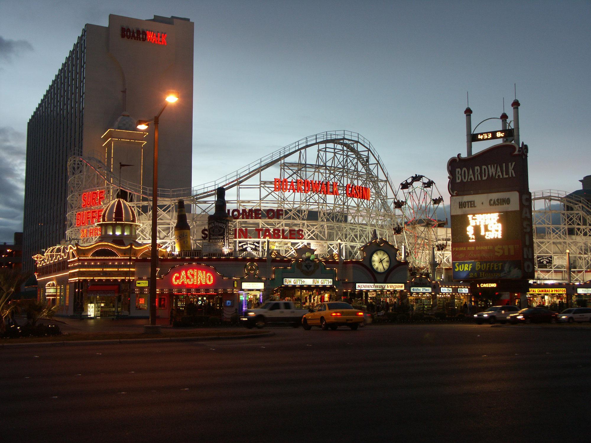 Boardwalk Hotel And Casino Las Vegas Exterior photo